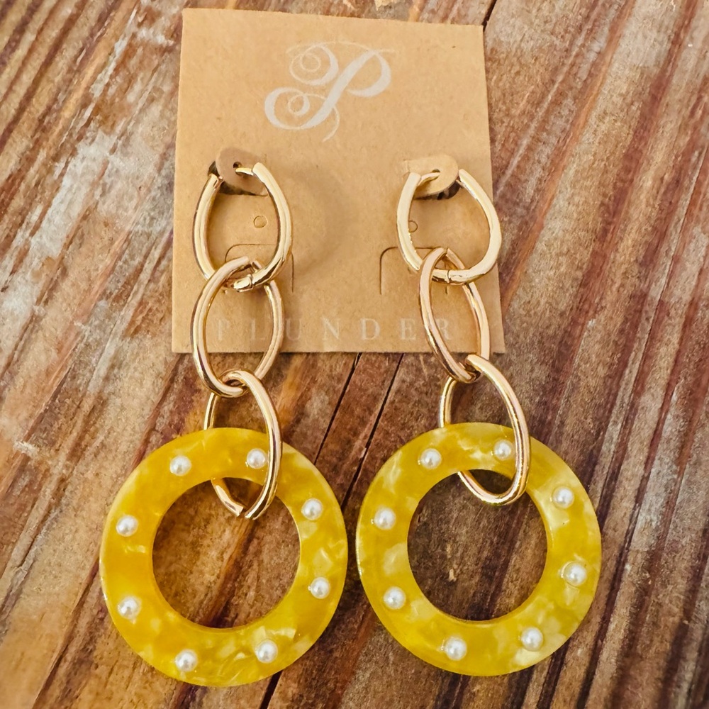 NWT Retired designer Plunder Yellow Taylor earrings